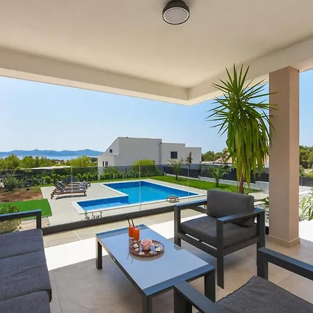 Villa Beautiful Sunlight *